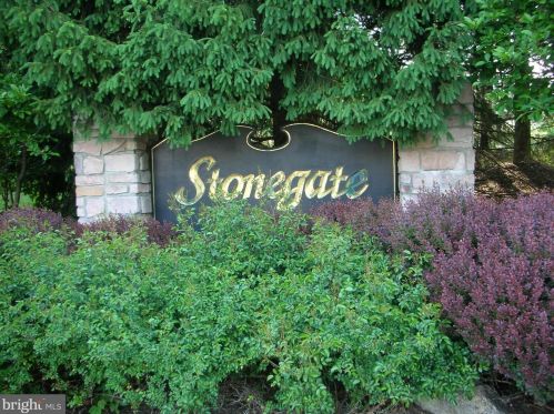 1155 Bloomfield Cir, Lansdale, PA 19446-6631