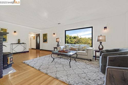 3798 Canyon Way, Pacheco CA  94553-3714 exterior