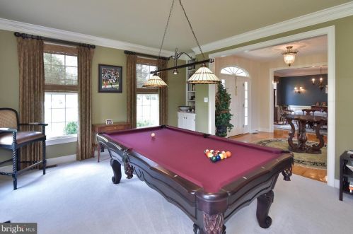 116 Osborne Cir, Kennett Sq PA  19348-1910 exterior