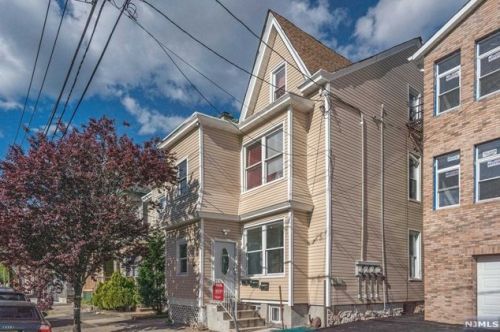 669 22nd St, Paterson, NJ 07504-2211