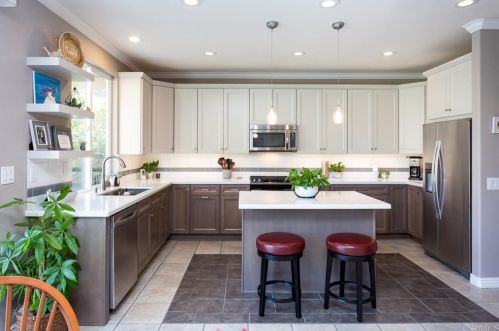 4297 Calle Isabelino, San Diego CA 92130-2656 exterior