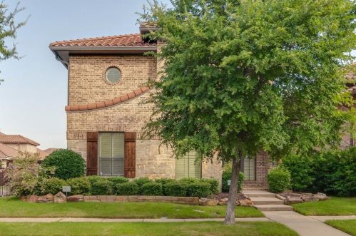 803 La Cima, Irving TX  75039-3067 exterior