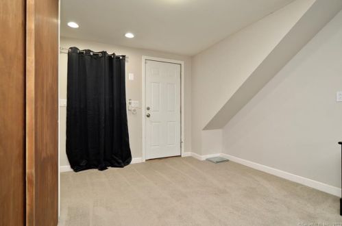 631 Congress Ave, Waterbury CT  06708-4154 exterior