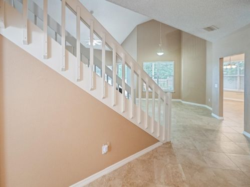 7217 Jaffery Ct, Orlando FL  32835-6158 exterior
