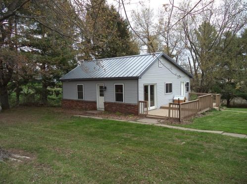 667 17 1/2 St, Hillsdale, WI 54733-9440