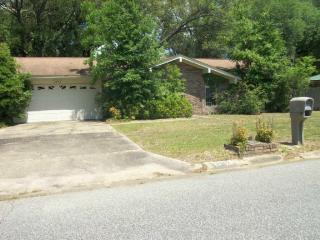 2952 Breckenridge Dr, Pensacola, FL 32526-2903