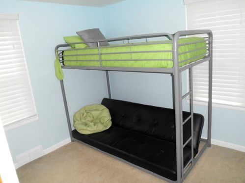 395 Wilson St, Hermitage PA  16146-1520 exterior