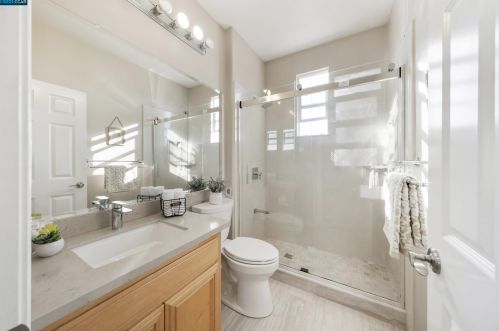 1733 Campanula Dr, San Ramon CA  94582-5155 exterior