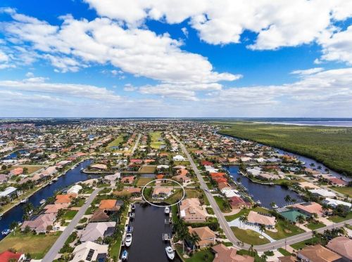 3605 Aruba Ct, Punta Gorda FL 33950-8121 exterior