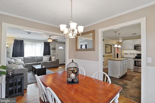 24 Clendaniel Dr, Dover DE  19904-9628 exterior