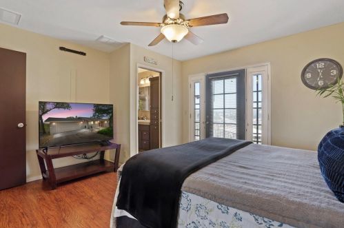 3827 Dunn Rd, Valley Springs CA  95252-8860 exterior