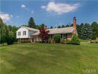 6032 Indian Trail Rd, Northampton, PA 18067-9145