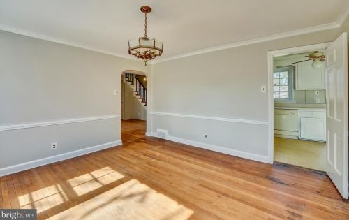 129 Township Line Rd, Norristown PA  19403-4352 exterior