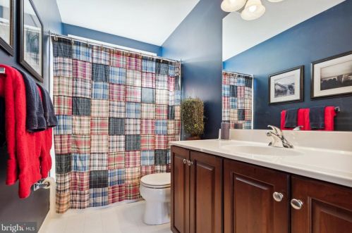 4040 Steeplechase Dr, Collegeville PA  19426-1265 exterior