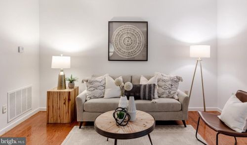 2012 Wyoming Ave, Washington, DC 20009-5000