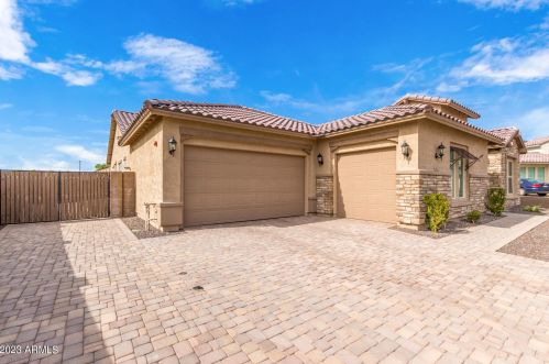 24872 87th Dr, Peoria, AZ 85383-3721