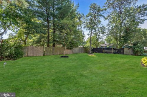 207 Piute Trl, Browns Mills NJ  08015-6125 exterior