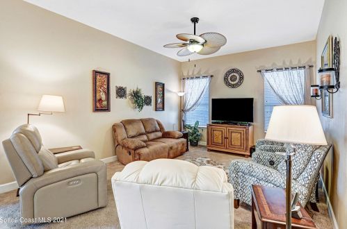 2793 Galindo Cir, Melbourne FL 32940-5912 exterior