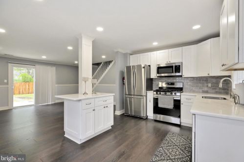 25 Spindletop Ln, Willingboro NJ  08046-1416 exterior