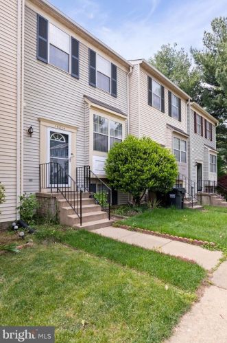 15214 Wentwood Ln, Woodbridge, VA 22191-4924