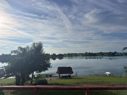 113 Mccoy Dr, Lake Placid, FL 33852-6806