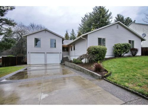 3661 3rd St, Damascus, OR 97030
