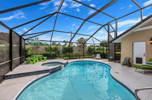 28962 Seton Ct, Bonita Springs, FL 34134-3336