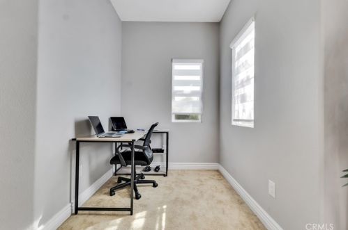 2726 Night Jasmine Dr, Simi Valley CA  93065-1545 exterior