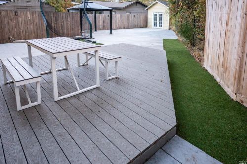 123 Frd St, Ukiah CA  95482-4058 exterior