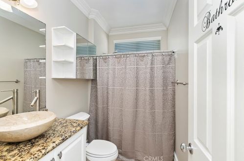 32862 Pine Cir, Temecula CA  92592-1369 exterior