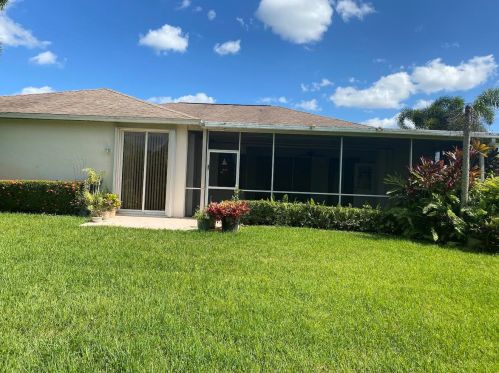 5640 Commodore Ter, Fort Pierce, FL 34983-2347