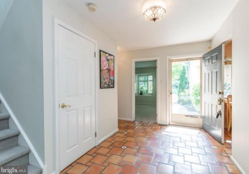 333 River Birch Cir, Melrose Park, PA 19027-1338