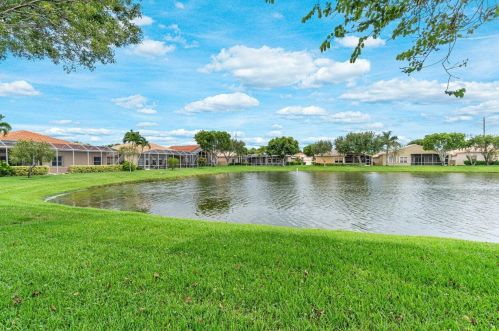 6640 Catania Dr, Boynton Beach FL  33472-7354 exterior