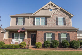 2933 Weston Blvd, Murfreesboro, TN 37128-5206
