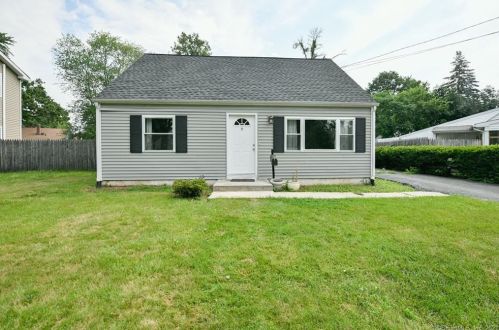 9 Stephen Ct, New Britain CT  06053-1633 exterior
