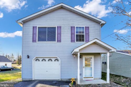 912 Wertzville Rd, West Enola, PA 17025-1835