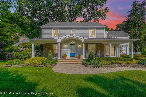 4 Clover Ln, Locust, NJ 07760-1849