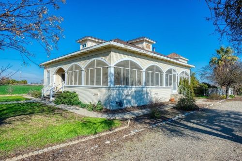 27642 Fig Ln, Newman CA  95360-1145 exterior