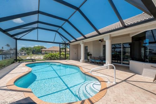 4105 27th Pl, Cape Coral, FL 33914-1400