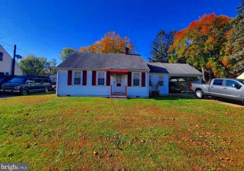 34 Mitscher Rd, Dover, DE 19901-7423