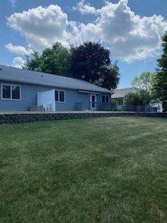 814 Mckay Ave, Alex, MN 56308-7534