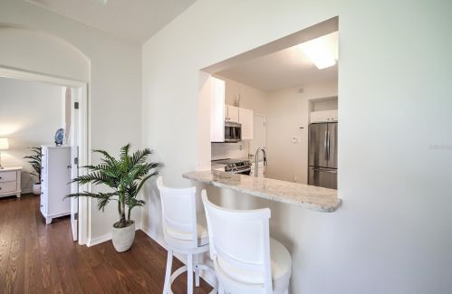 2217 Preservation Green Ct, Ruskin FL  33573-4418 exterior