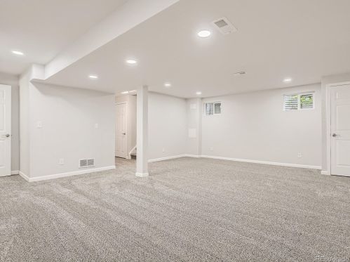 7631 Iowa Ave, Denver CO  80231-5684 exterior