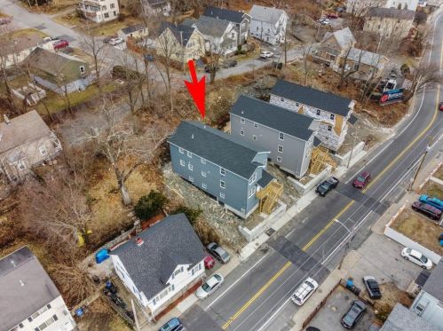 699 Manton Ave, Providence, RI 02909-5616