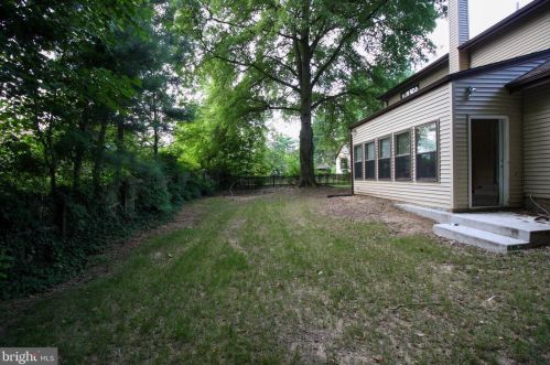 350 Pine Valley Rd, Dover DE  19904-7113 exterior