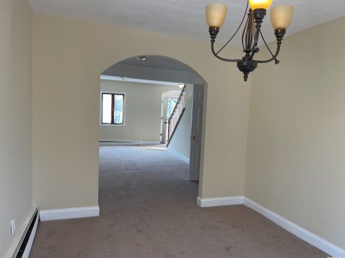 63 Rosemary Ln, South Setauket, NY 11720-4413