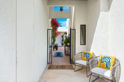 77370 Camino Quintana, La Quinta, CA 92253-2515