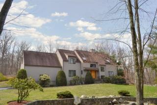 43 Brett Ln, Bedford, NY 10506-1710