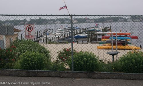 15 Van Ness Dr, Bricktown NJ  08723-5730 exterior