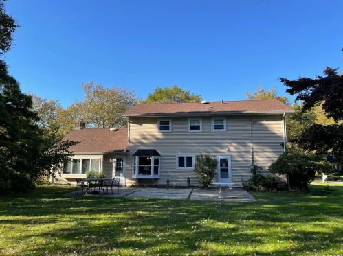 11 Tideway Ln, Elwood, NY 11731-4028